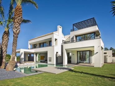 Casa amb piscina en venda a San Pedro de Alcántara