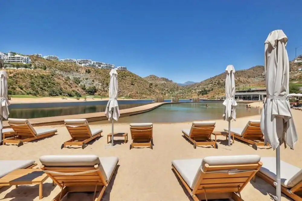 Ground floor for rent in La Quinta