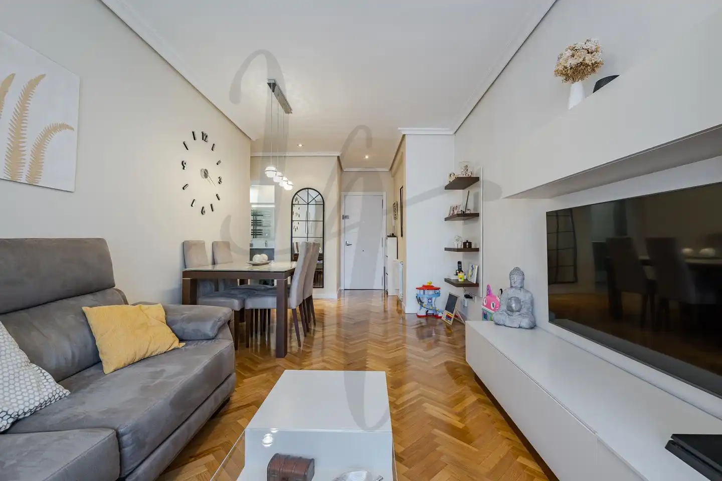 Wohnzimmer von Wohnung zum Verkauf in Madrid mit Klimaanlage, Heizung und Parkett