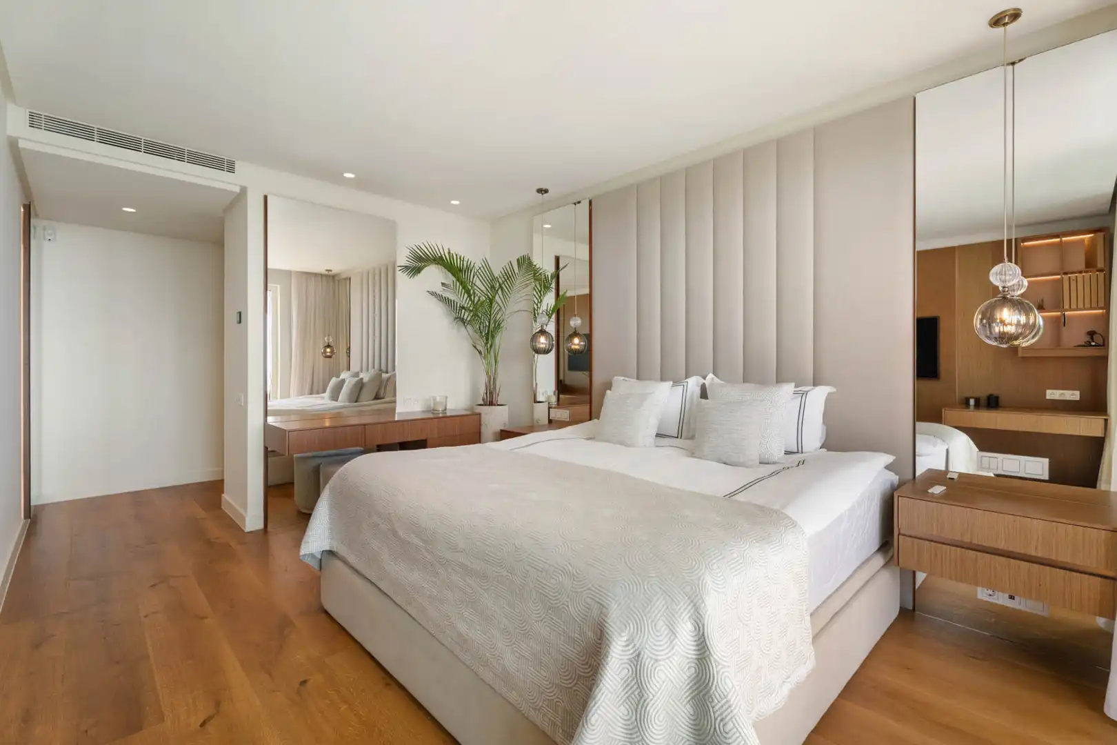 Habitación de Planta baja en venta en Ojén con Aire acondicionado, Jardín privado y Terraza