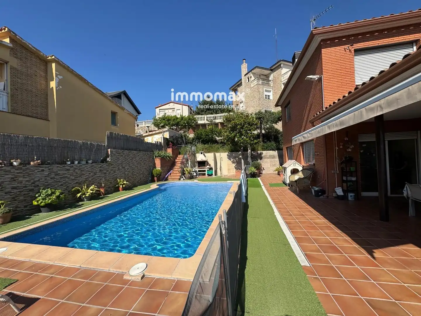 Piscina de Casa o chalet en venta en Sant Boi de Llobregat con Aire acondicionado, Calefacción y Terraza