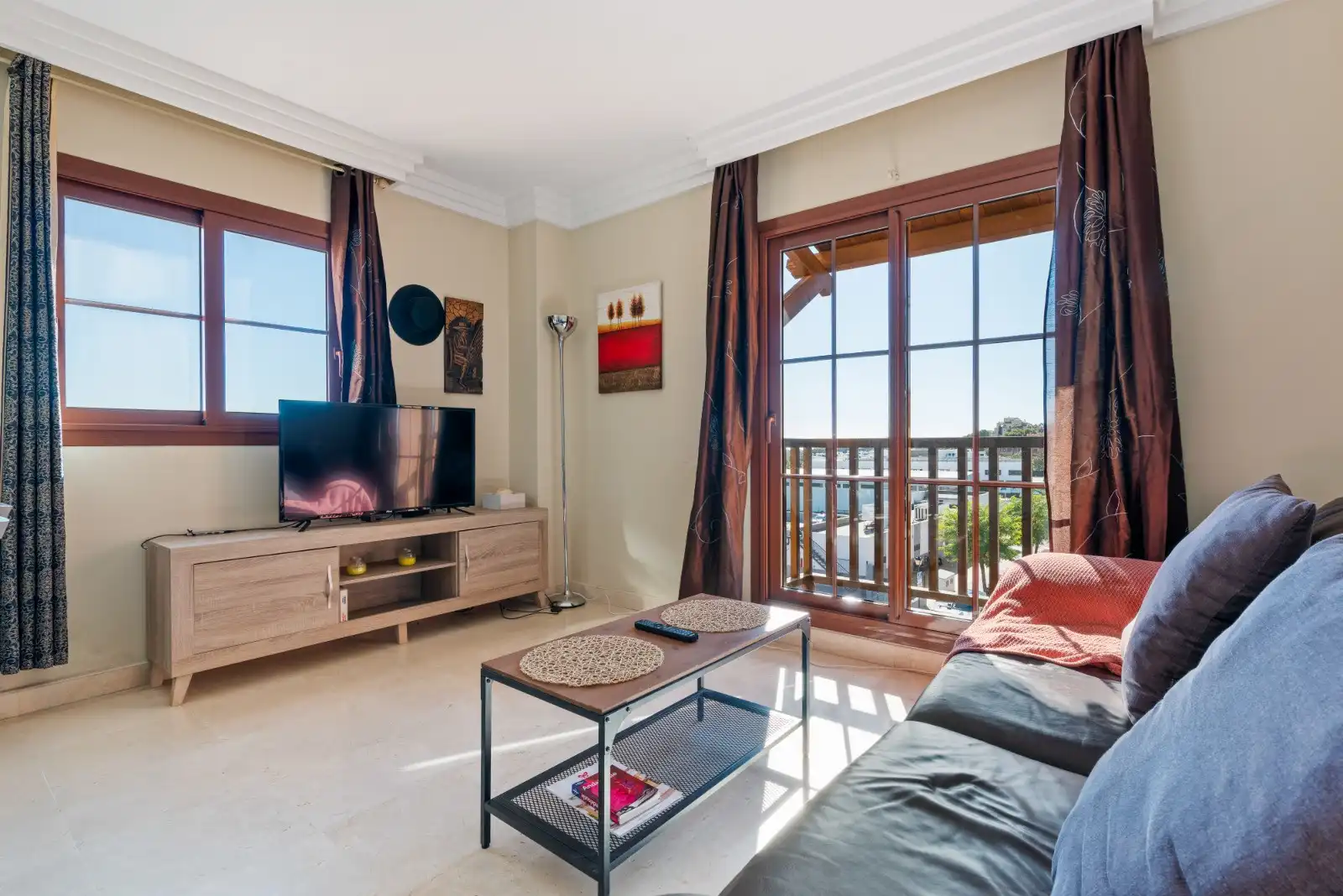 Apartment with terrace for sale in Benahavís pueblo, imagen 8