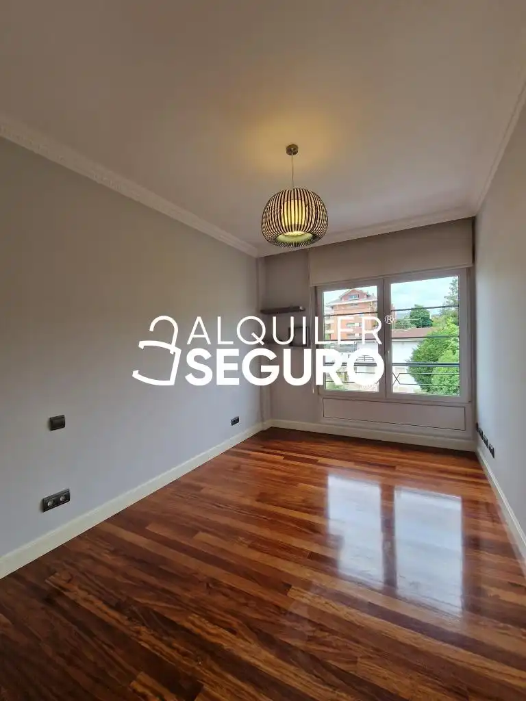 Habitación de Piso de alquiler en Getxo  con Calefacción, Terraza y Trastero