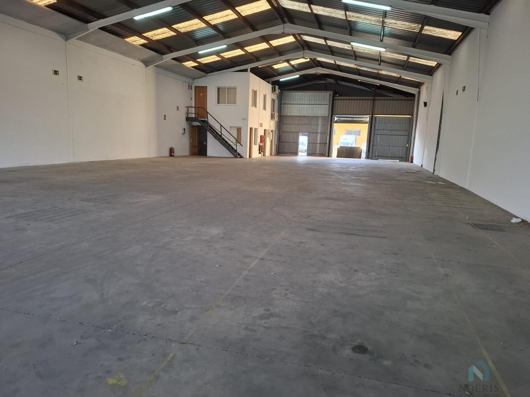 Industrial buildings to rent in Alcàsser