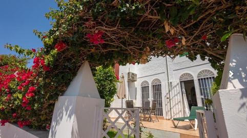 Foto 5 de Casa adosada en venda a Capistrano, Nerja