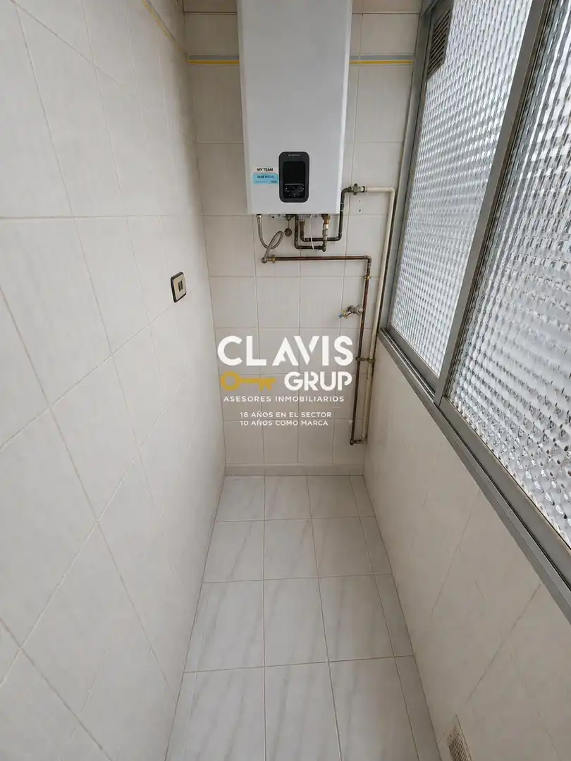 Ático en venta en Barcelona con Aire acondicionado y Horno