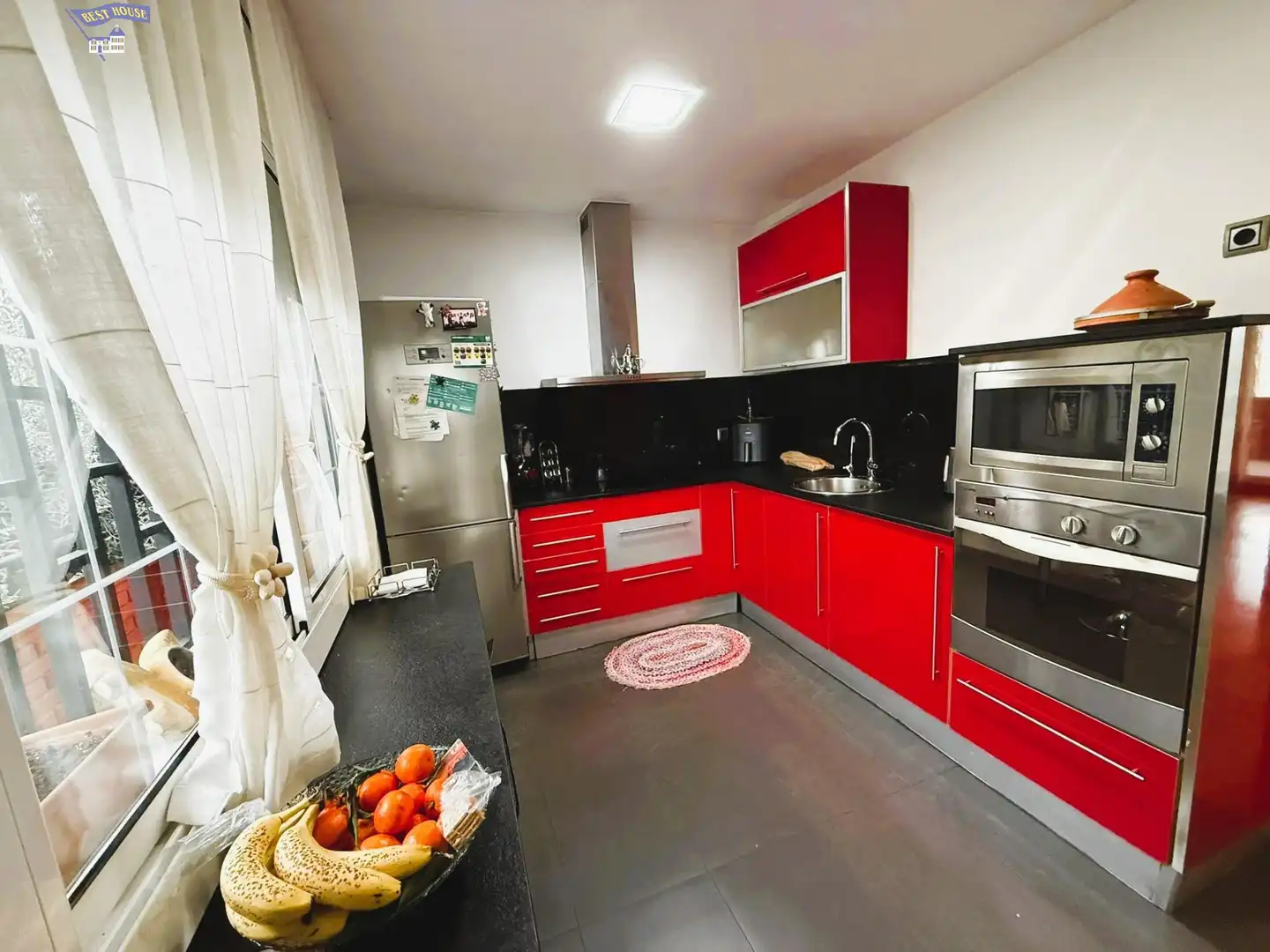 Cocina de Casa o chalet en venta en Barberà del Vallès con Calefacción, Jardín privado y Parquet