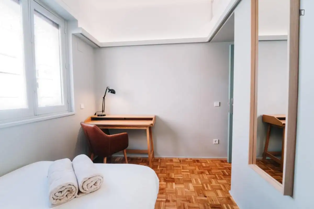 Bedroom of Apartments for share in Madrid  with Heating, Furnished and Oven