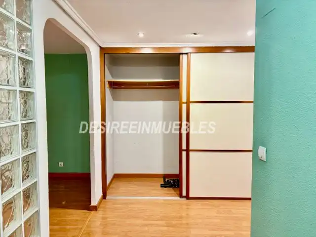 Habitación de Piso en venta en Valencia con Aire acondicionado, Calefacción y Parquet