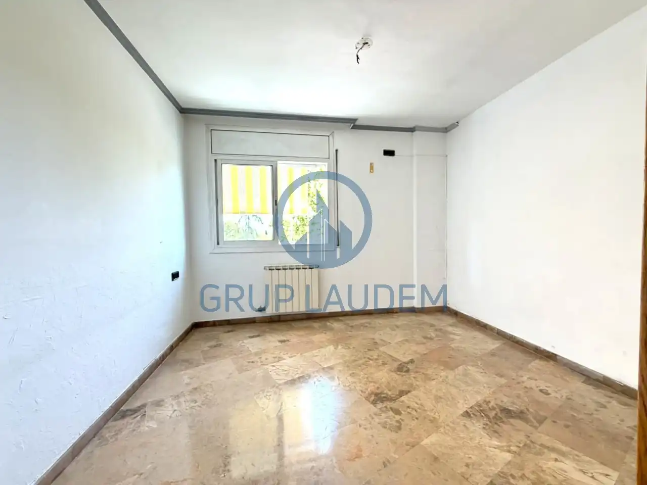 Flat for sale in Mataró  with Air Conditioner, Heating and Oven