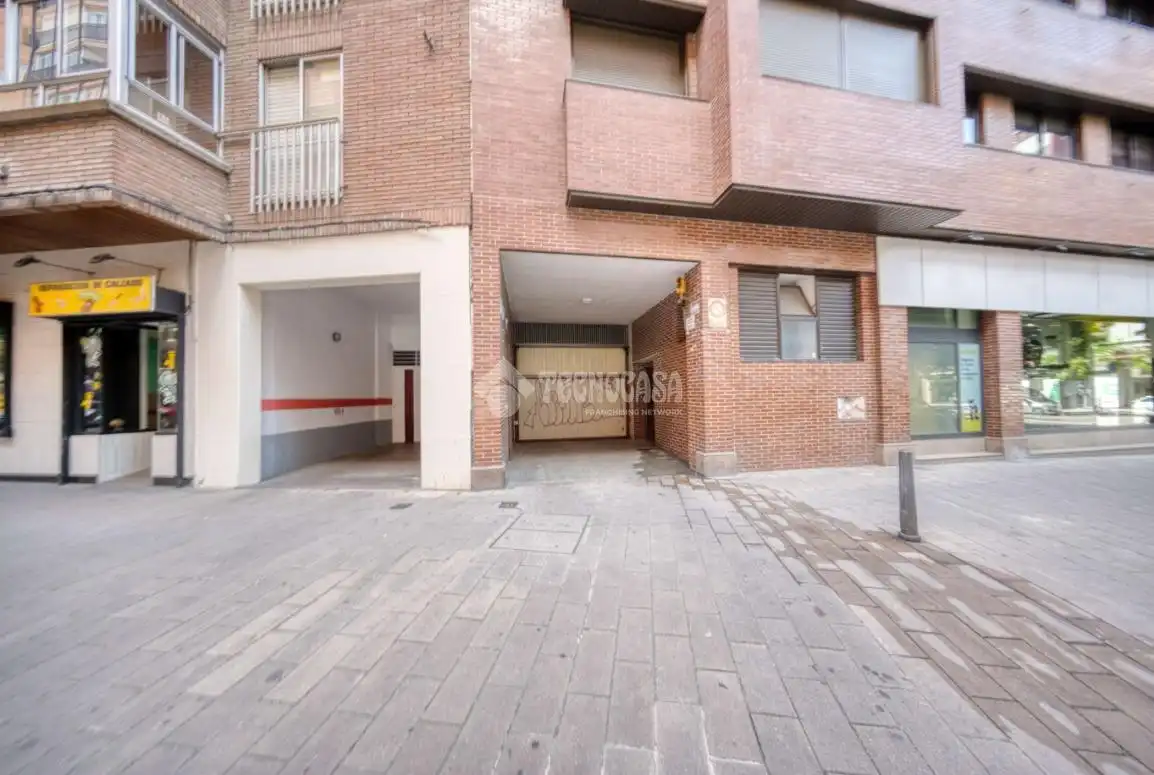 Garatge en venda a Plaza de Toros