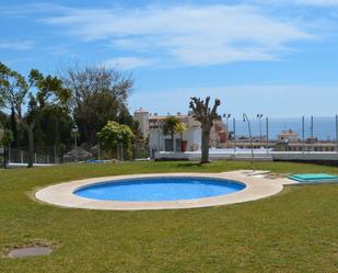 Swimming pool of Flat to rent in Benalmádena  with Air Conditioner, Terrace and Furnished