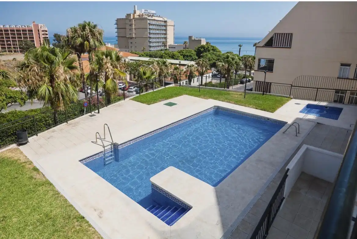 Apartamento con piscina en venta en Parque de la Paloma, imagen 18