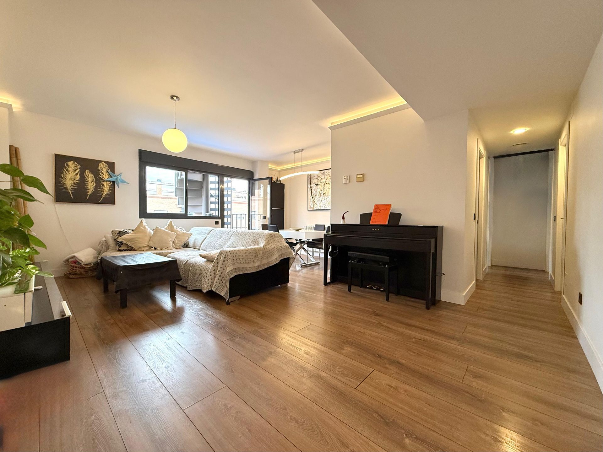 Vista exterior de Àtic en venda en Getafe amb Aire condicionat, Calefacció i Terrassa