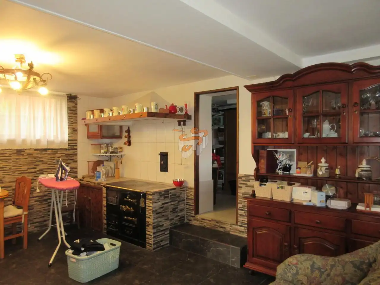 Cocina de Casa o chalet en venta en Cabanas con Calefacción y Jardín privado