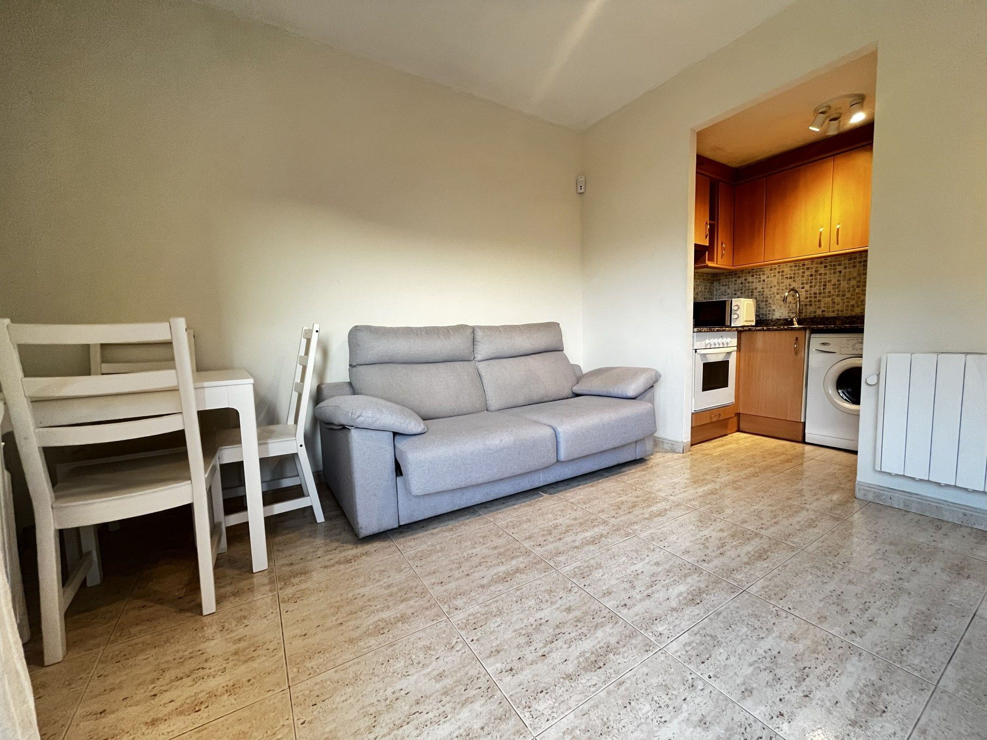 Sala d'estar de Pis en venda en Calonge i Sant Antoni amb Calefacció, Traster i Moblat