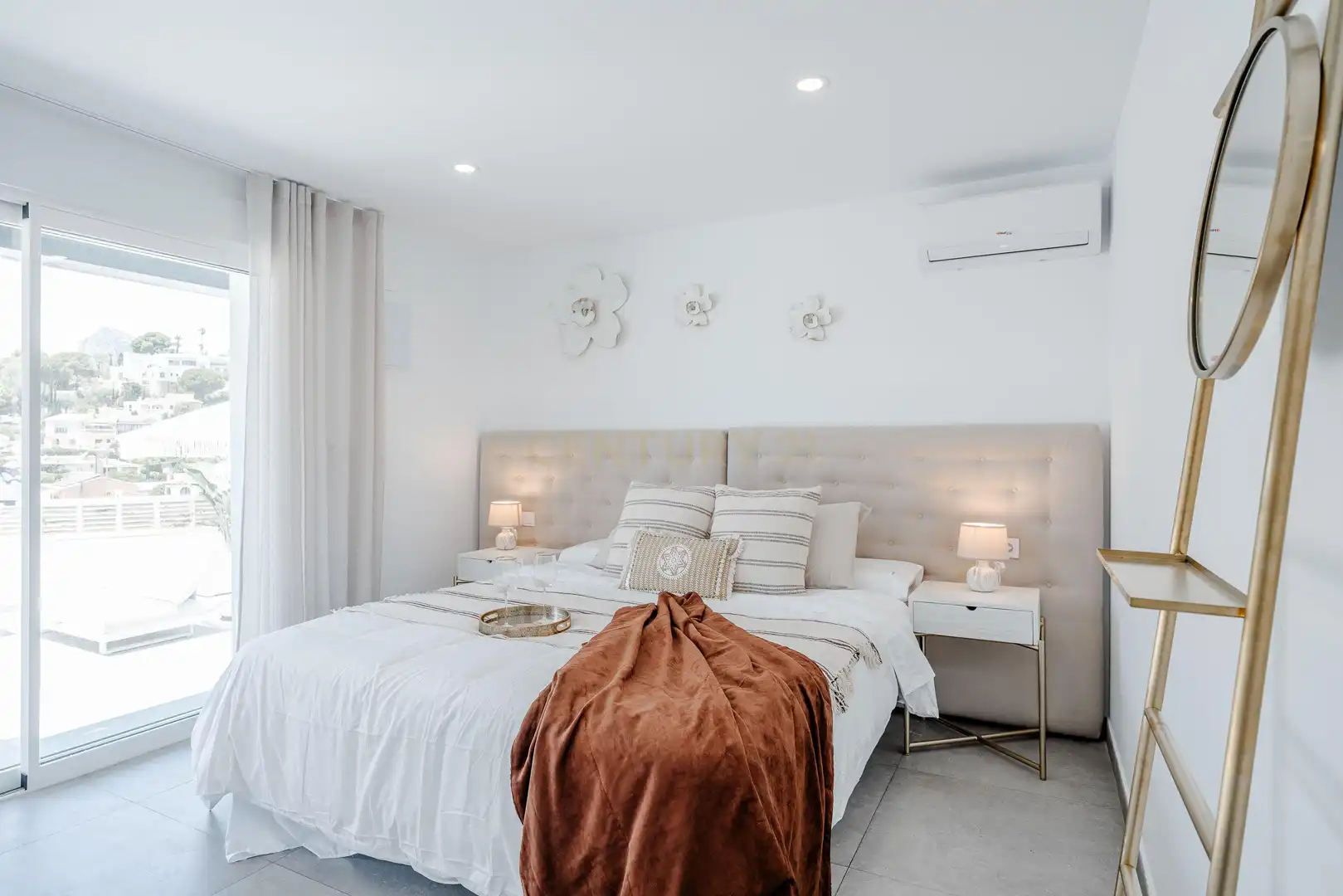 Dormitori de Apartament en venda en Calpe / Calp amb Aire condicionat, Jardí privat i Traster