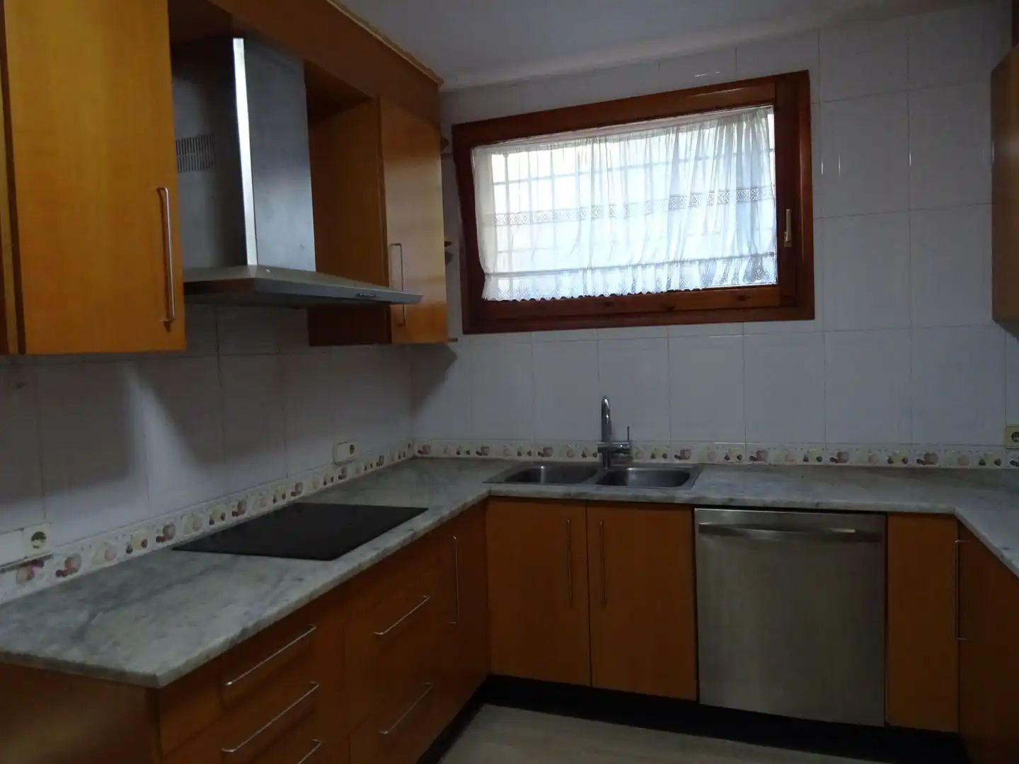Cuina de Casa o xalet en venda en Palafrugell amb Aire condicionat, Calefacció i Jardí privat