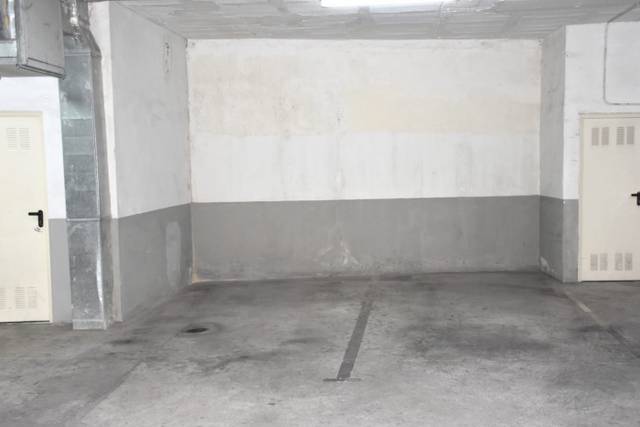 Garaje en Venta en Calle MAESTRO CABALLERO en Campoamor