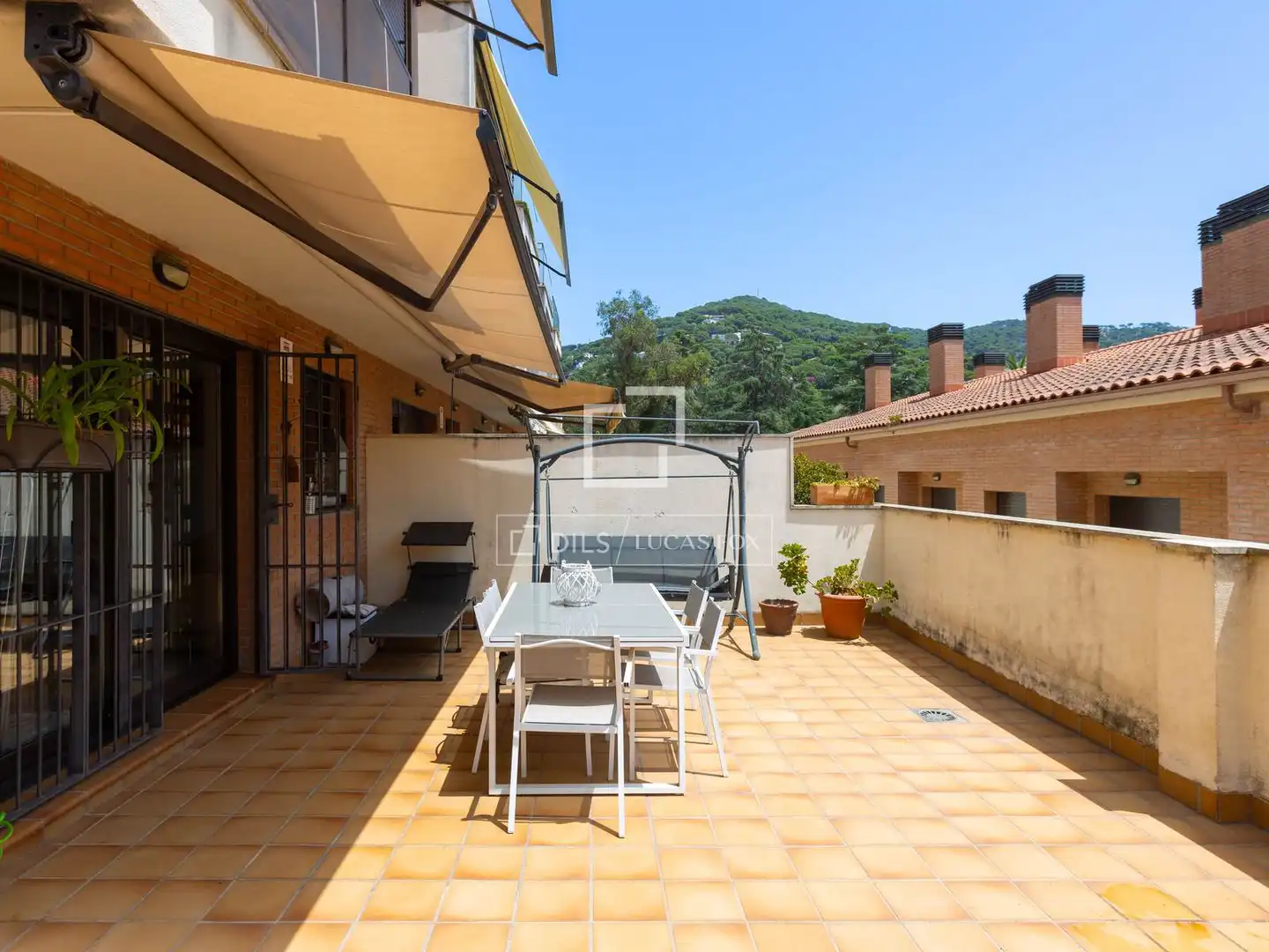 Detached house with terrace for sale in Cabrils, imagen 2