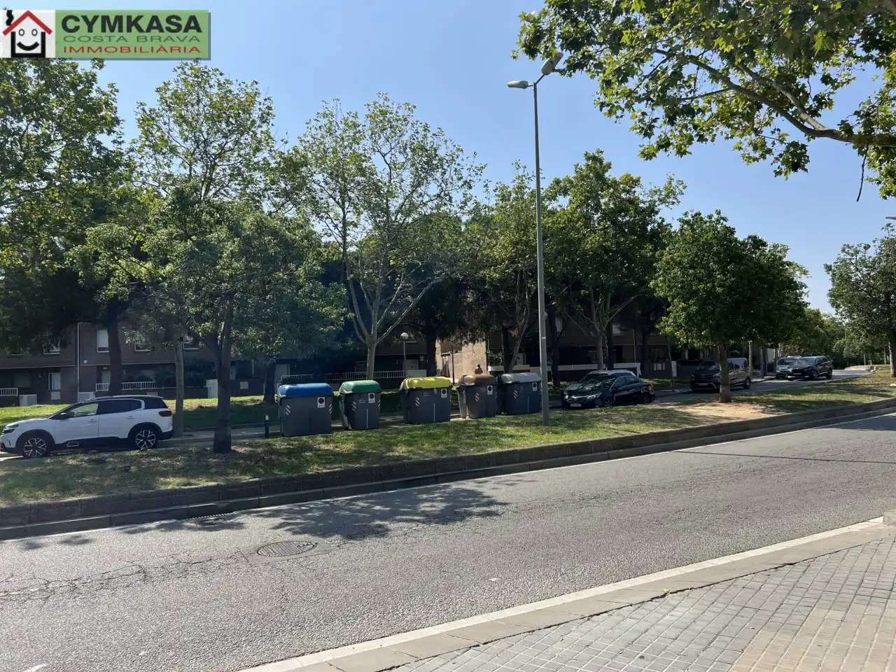 Garatge en venda a Avenida DELS VENTS, 9, Montigalà