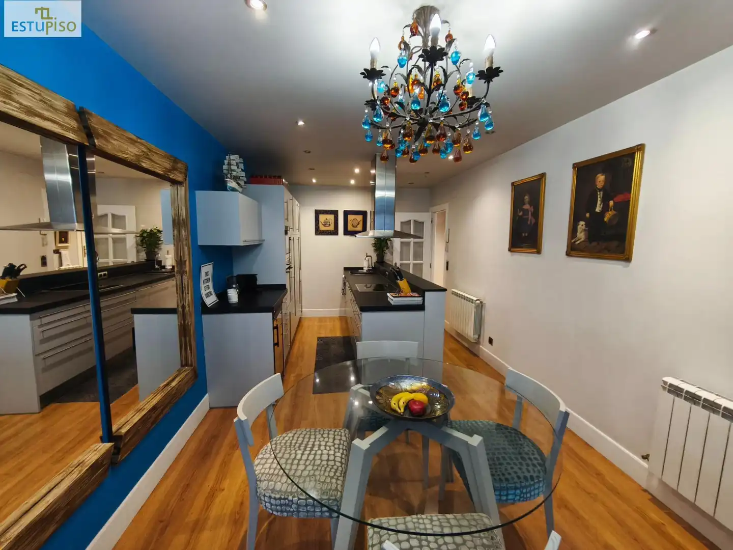 Cocina de Piso en venta en Vitoria - Gasteiz con Calefacción, Parquet y Terraza