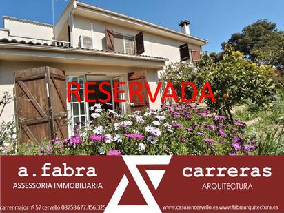 Garden of House or chalet for sale in Cervelló  with Air Conditioner, Heating and Private garden