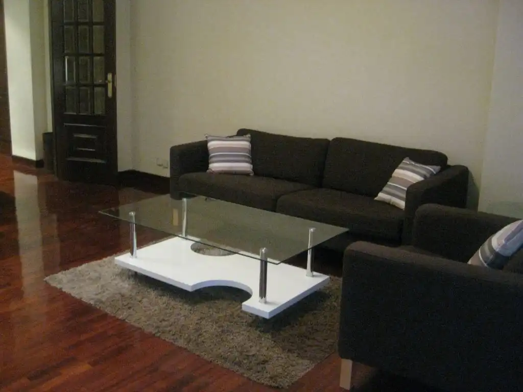 Sala de estar de Piso de alquiler en  Pamplona / Iruña con Calefacción, Amueblado y Balcón