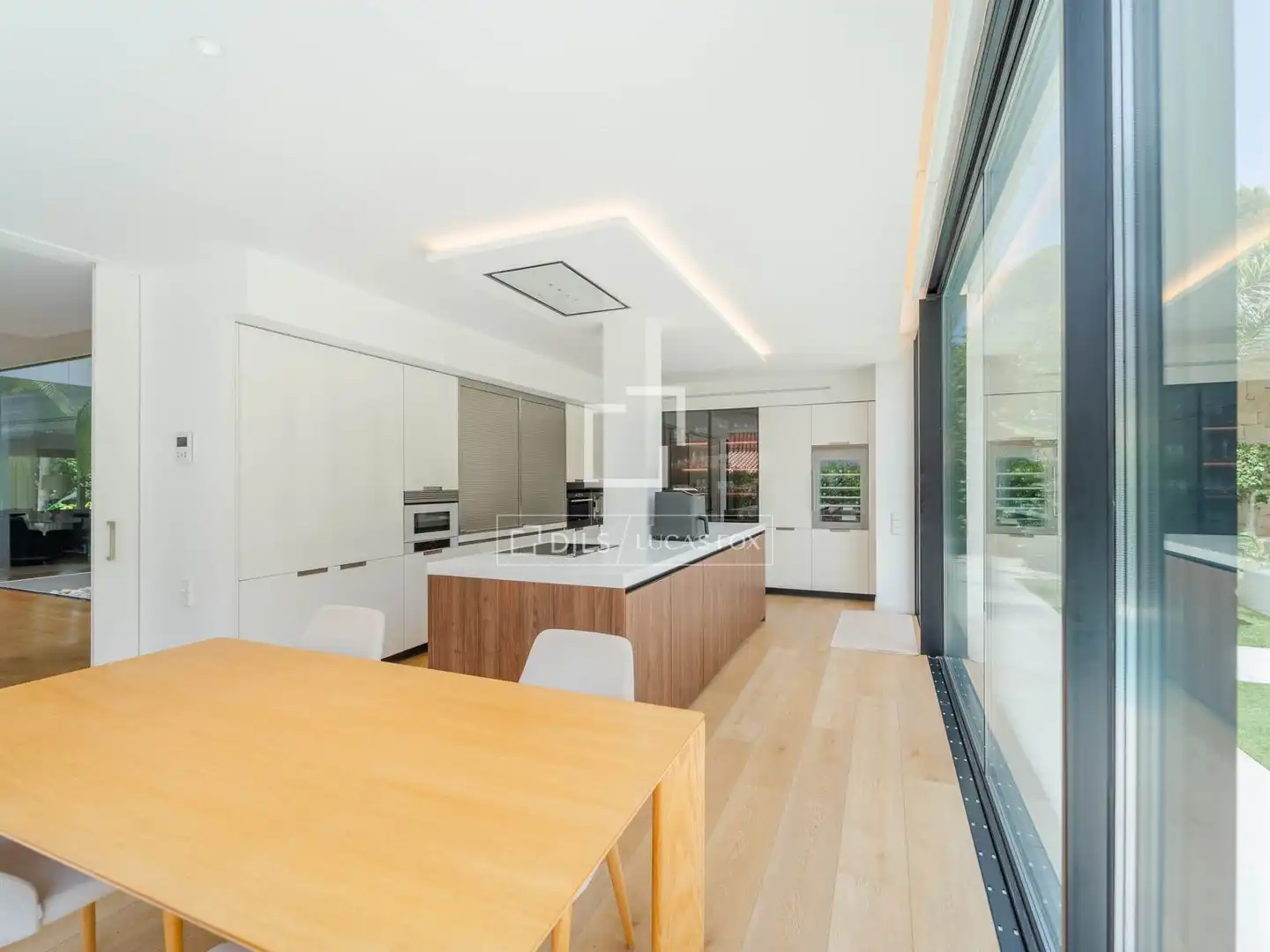 Cocina de Casa o chalet en venta en Godella con Aire acondicionado, Calefacción y Jardín privado