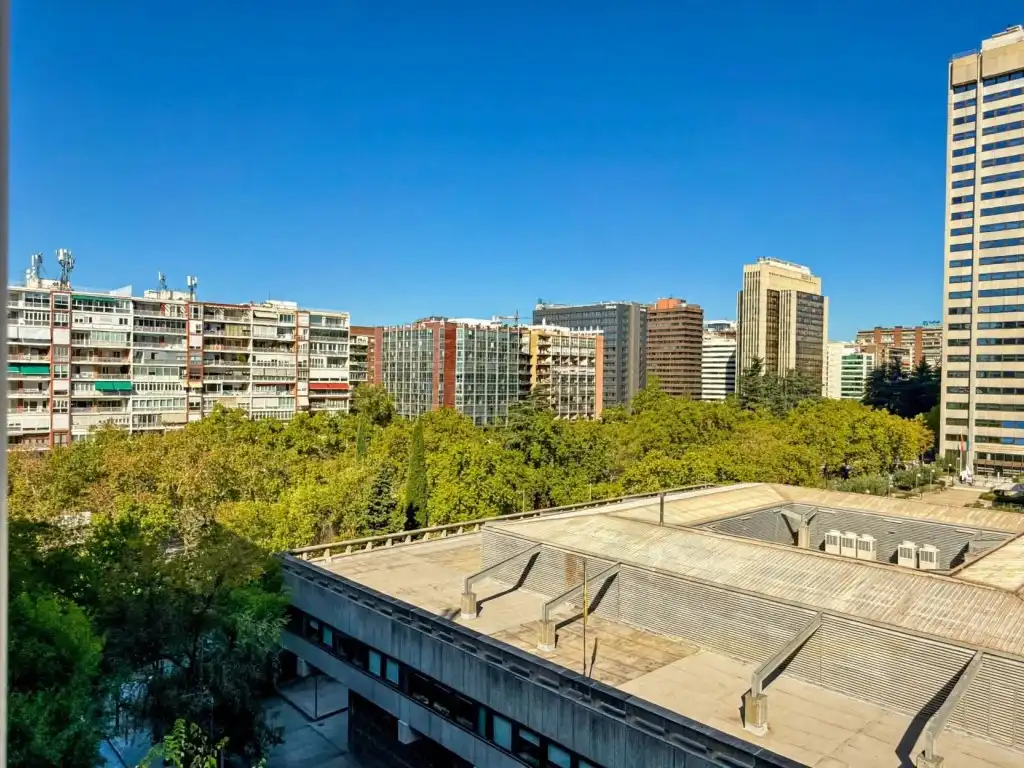 4 hab, 187m² en Hispanoamérica - Bernabéu, Chamartín, Madrid - Image 4