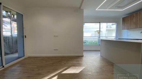 Foto 2 de Apartamento en venta en Carrer de Joan Maragall, Aiguadolç - Sant Sebastià, Barcelona