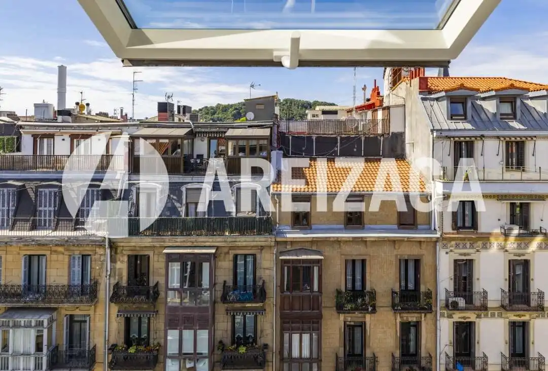 Vista exterior de Ático en venta en Donostia - San Sebastián  con Aire acondicionado y Calefacción