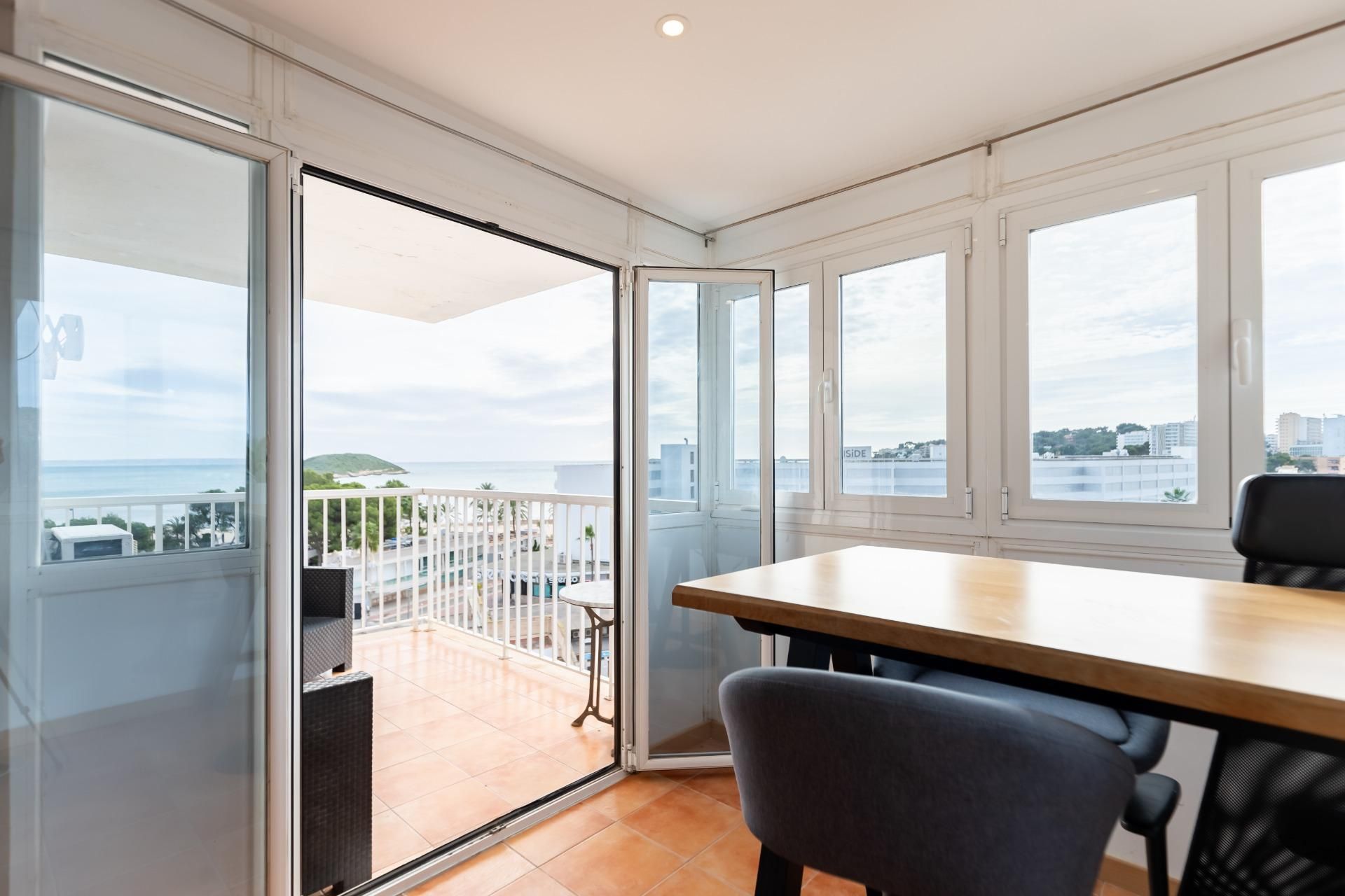 Terrassa de Apartament en venda en Calvià amb Aire condicionat, Terrassa i Moblat