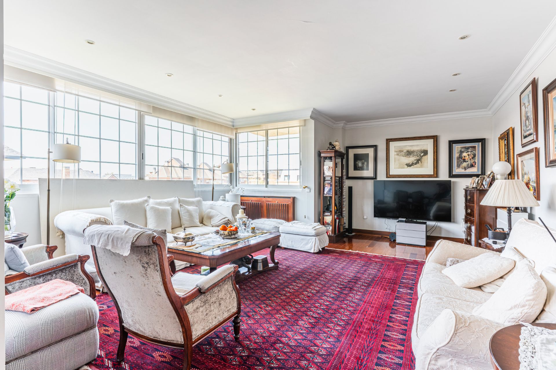 Sala de estar de Dúplex en venta en Majadahonda con Aire acondicionado, Calefacción y Trastero