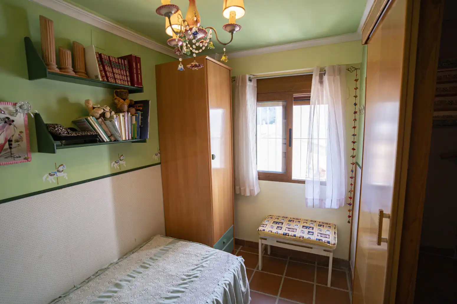 Dormitori de Casa o xalet en venda en Chulilla amb Terrassa
