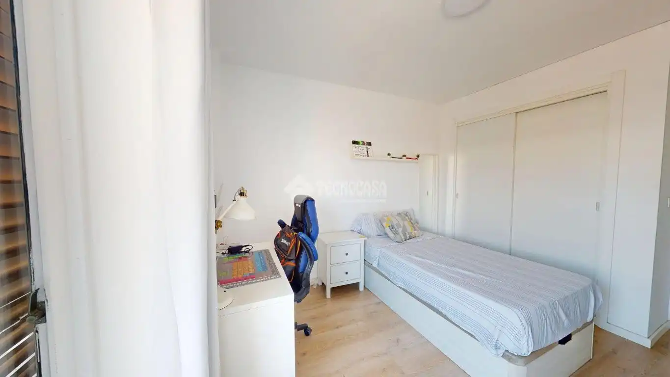 Habitación de Piso en venta en Valencia con Aire acondicionado, Calefacción y Balcón