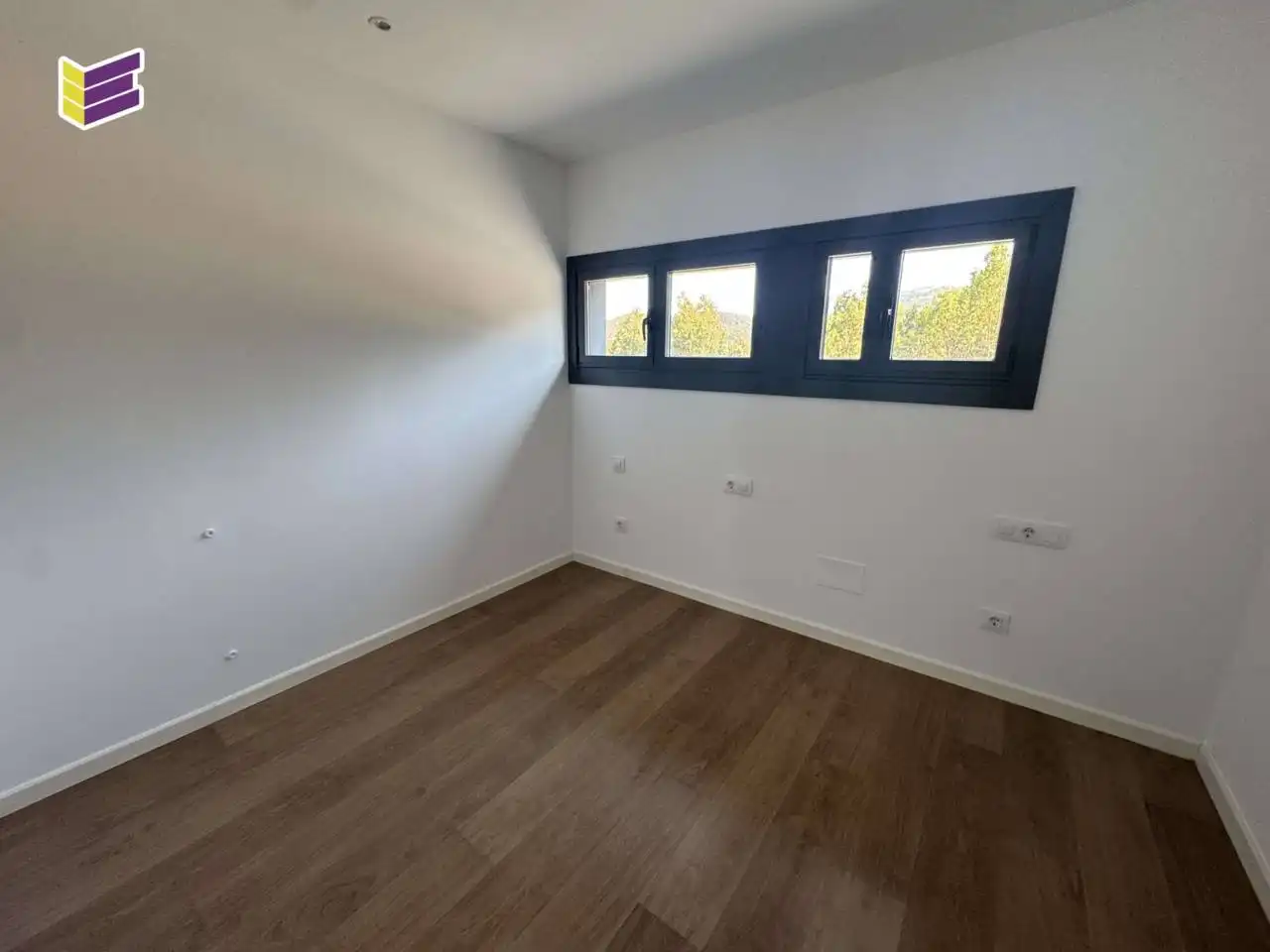 Habitación de Dúplex en venta en Baiona con Terraza, Trastero y Balcón