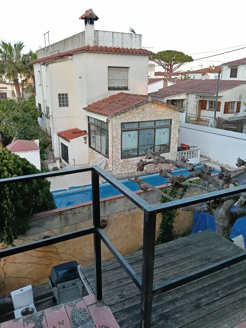 Casa con piscina in vendita a Riells