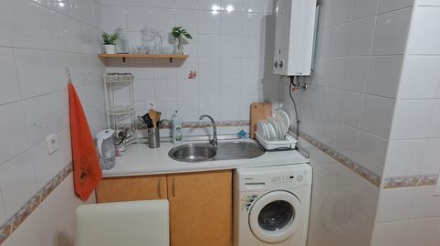 Foto 3 de Piso en venta en Salesianos, Utrera