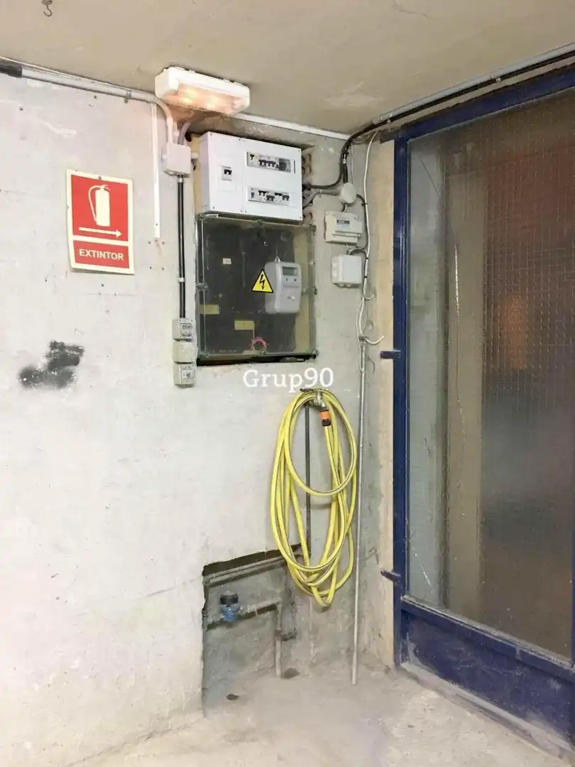 Parking de Local en venta en Lleida con Aire acondicionado