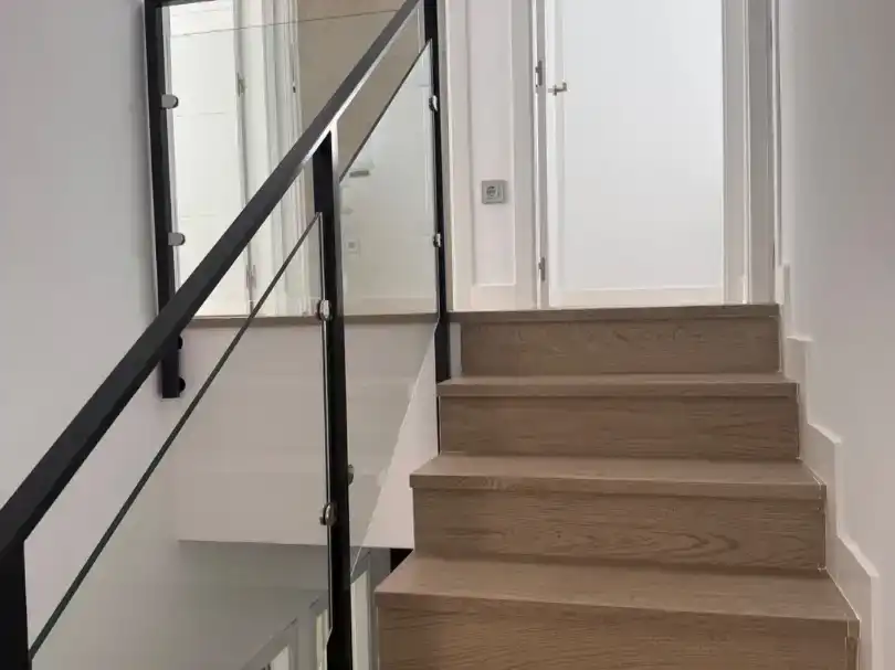 Piso en venta en Dos Hermanas con Aire acondicionado, Piscina y Balcón