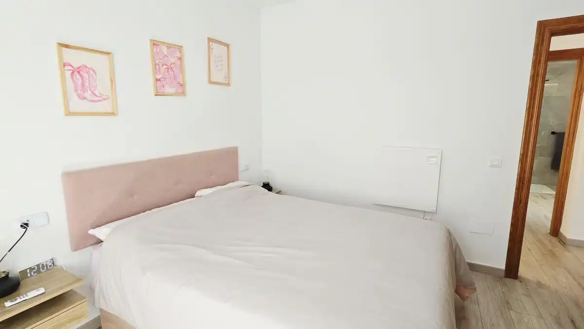 Bedroom of Apartments for sale in Cómpeta  with Air Conditioner, Balcony and Internet