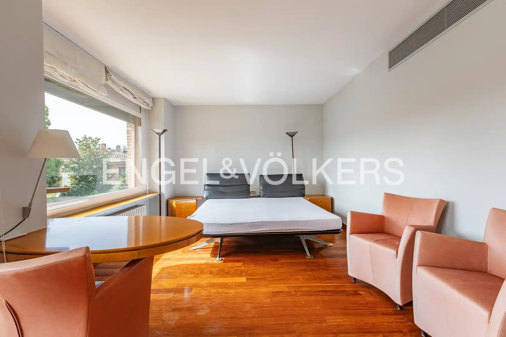 Habitación de Casa o chalet en venta en Sant Cugat del Vallès con Aire acondicionado, Calefacción y Jardín privado