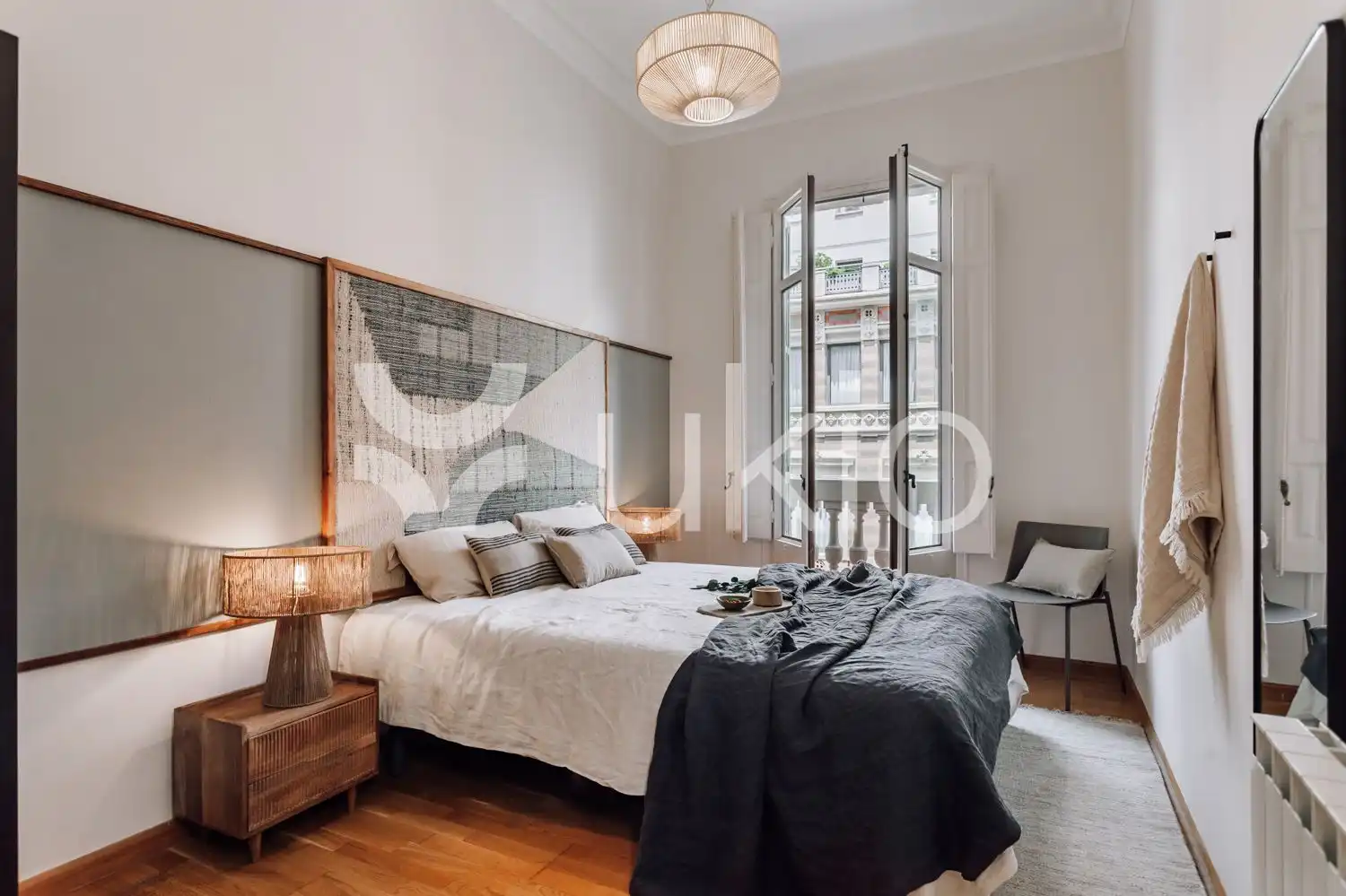 Habitación de Apartamento de alquiler en Barcelona con Aire acondicionado, Calefacción y Amueblado