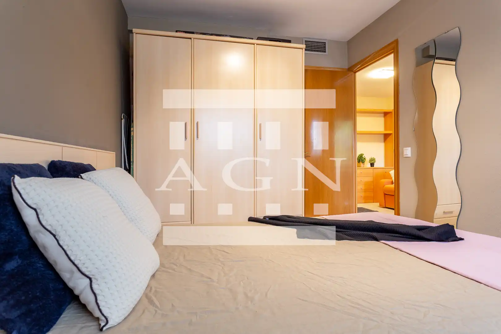 Habitación de Apartamento en venta en Montbrió del Camp con Aire acondicionado, Calefacción y Terraza