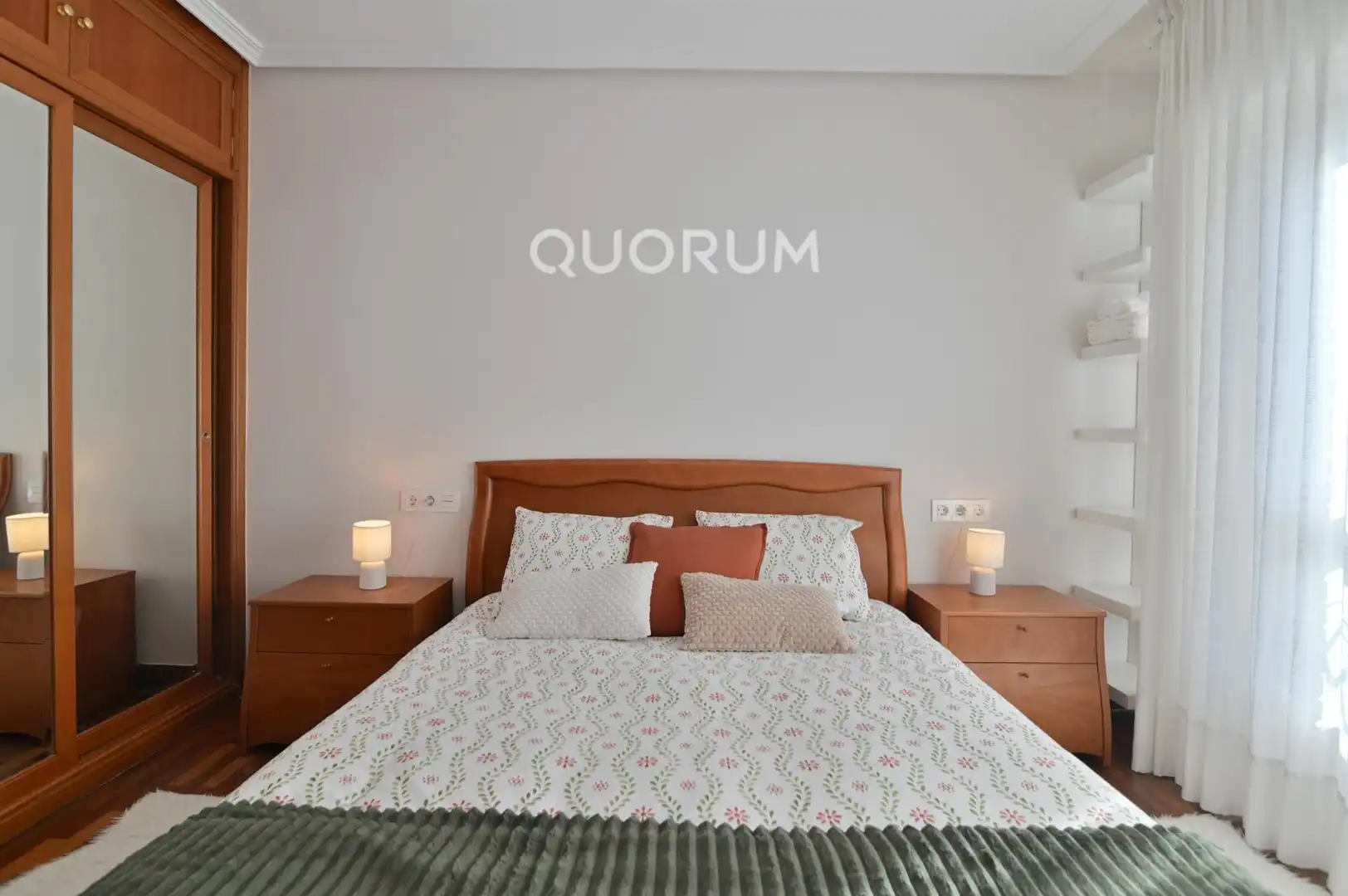 Habitación de Piso de alquiler en Uribarri
