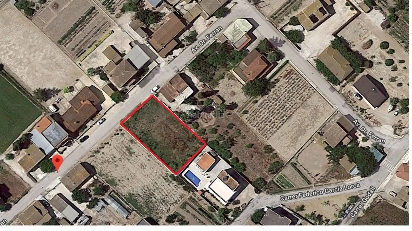 Terreno residencial en venta en Avinguda Doctor Ferran 42