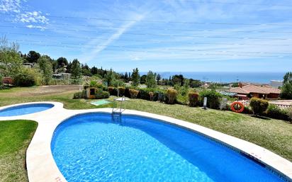 Jardí de Casa adosada en venda en Benalmádena