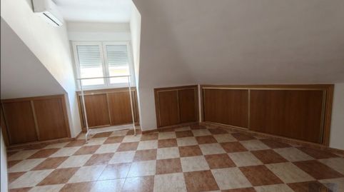 Foto 2 de Dúplex en venta en Valmojado, Toledo