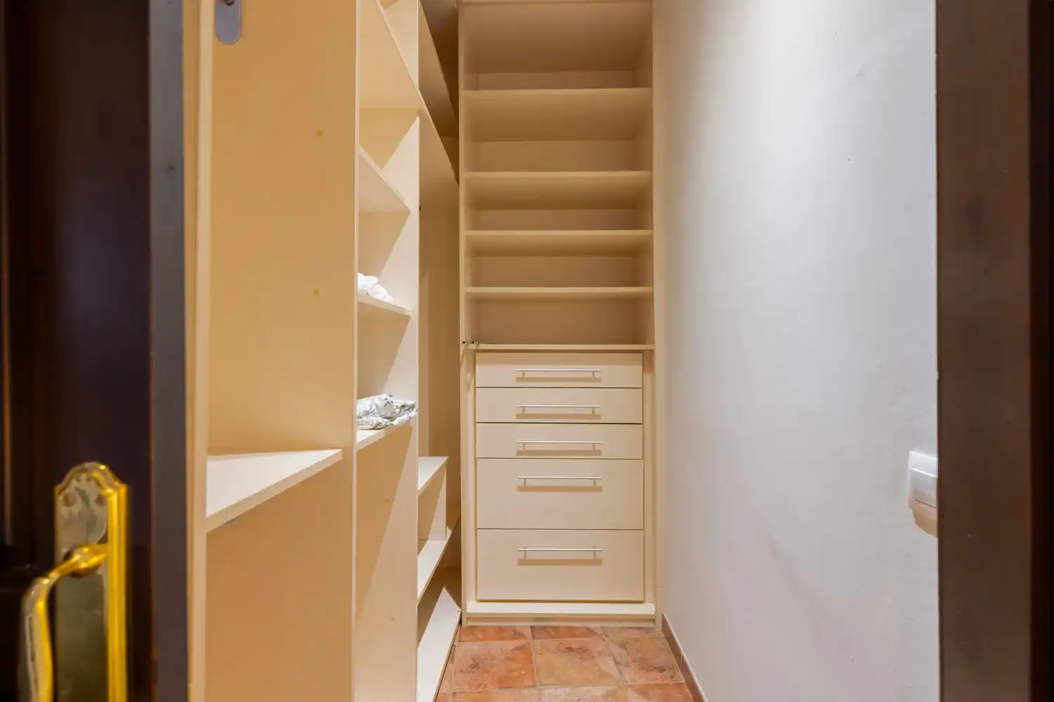 Piso en venta en Sevilla con Aire acondicionado, Trastero y Amueblado